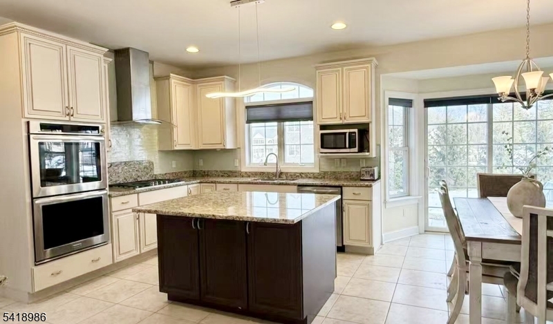 15 Dublin Road Skillman, NJ 08558 - Photo 7 of 26