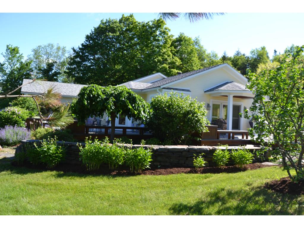 4895 East Warren Road Warren, VT 05674 - Photo 3 of 36