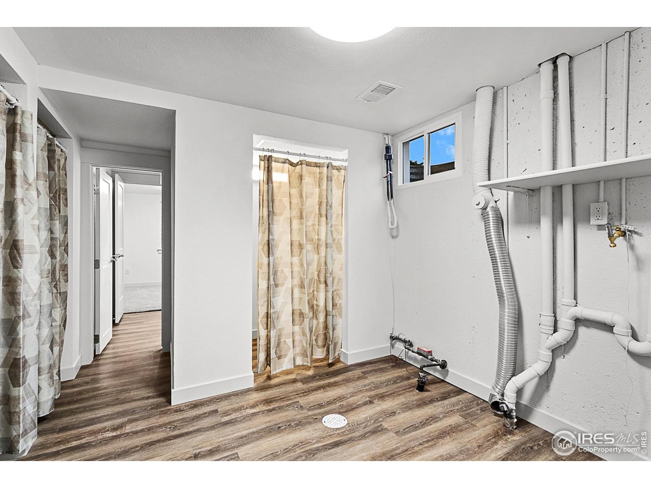 2301 33rd Avenue Greeley, CO 80634 - Photo 31 of 50 a view interior of a house and wooden floor