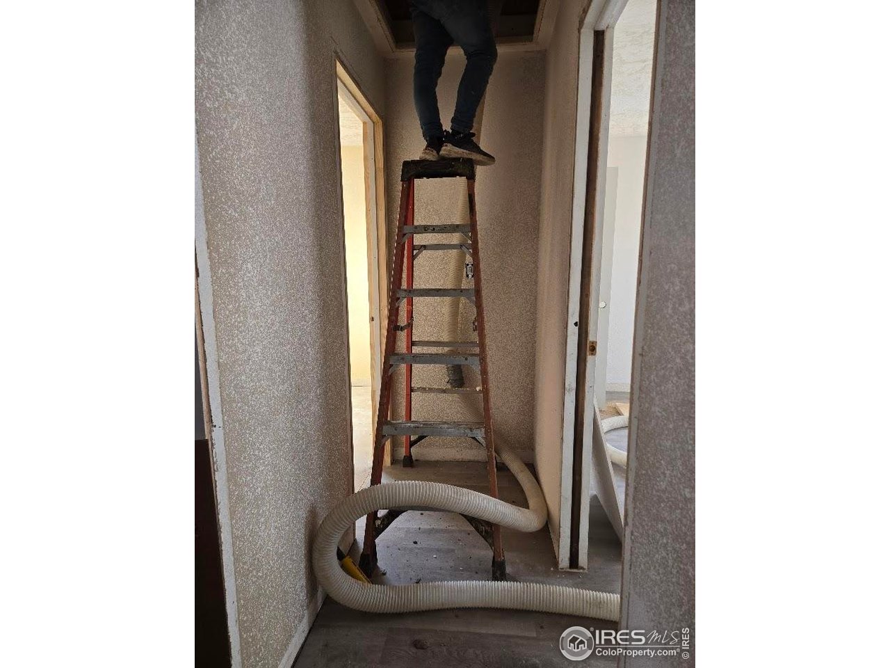 2301 33rd Avenue Greeley, CO 80634 - Photo 40 of 50 a bathroom with a sink and mirror