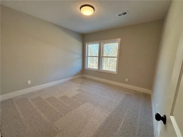 $489,750 | 1204 Northeast 5th Street, Oak Grove, MO 64075