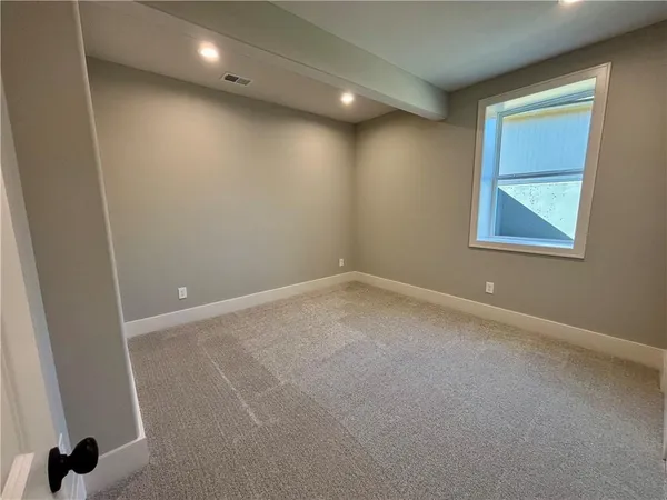 $489,750 | 1204 Northeast 5th Street, Oak Grove, MO 64075