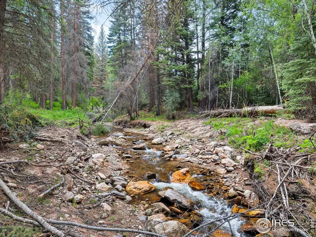 a view of a street view