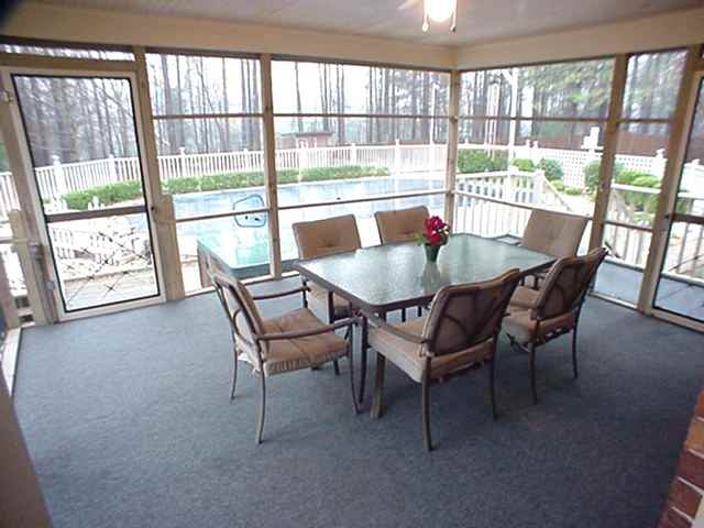 1724 Scuffletown Road Fountain Inn, SC 29644 - Photo 8 of 9
