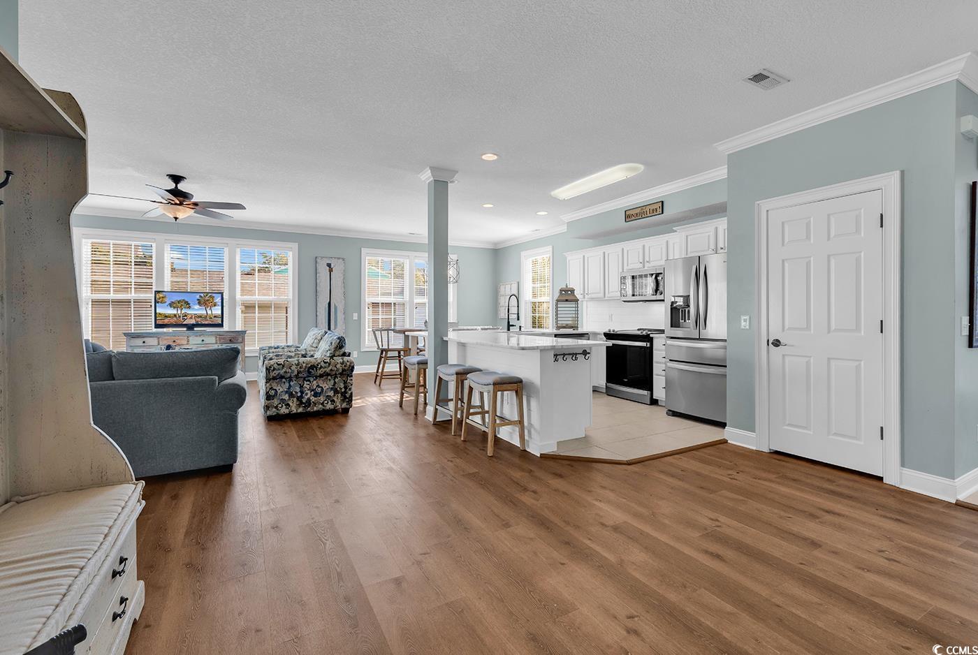 209 B Woodland Drive Murrells Inlet, SC 29576 - Photo 3 of 40