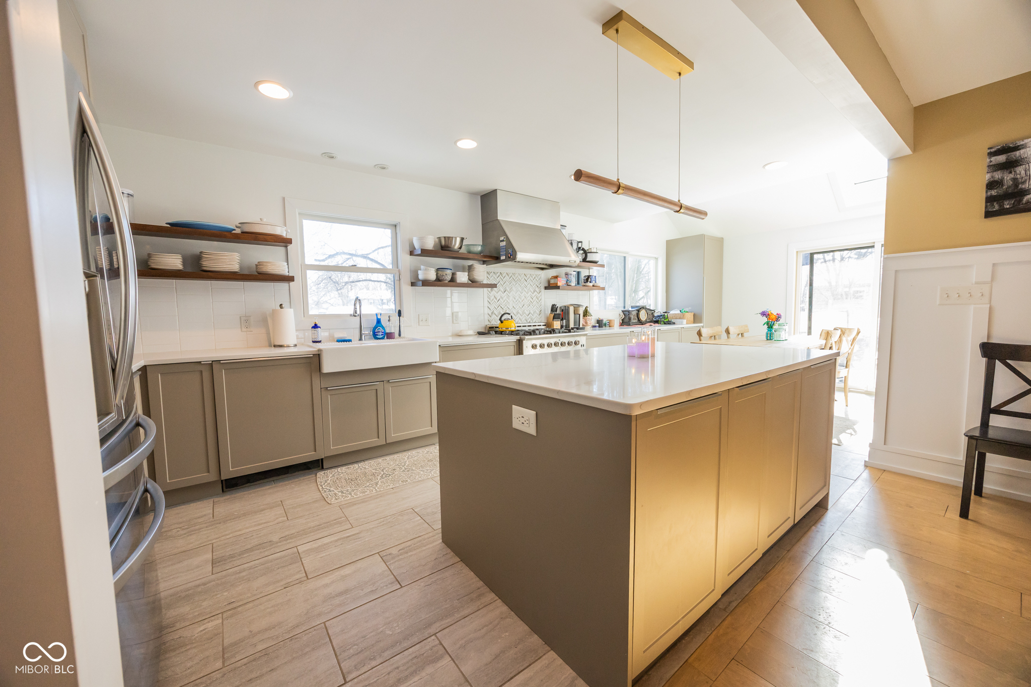 1055 Arroyo Road Greenwood, IN 46143 - Photo 11 of 49