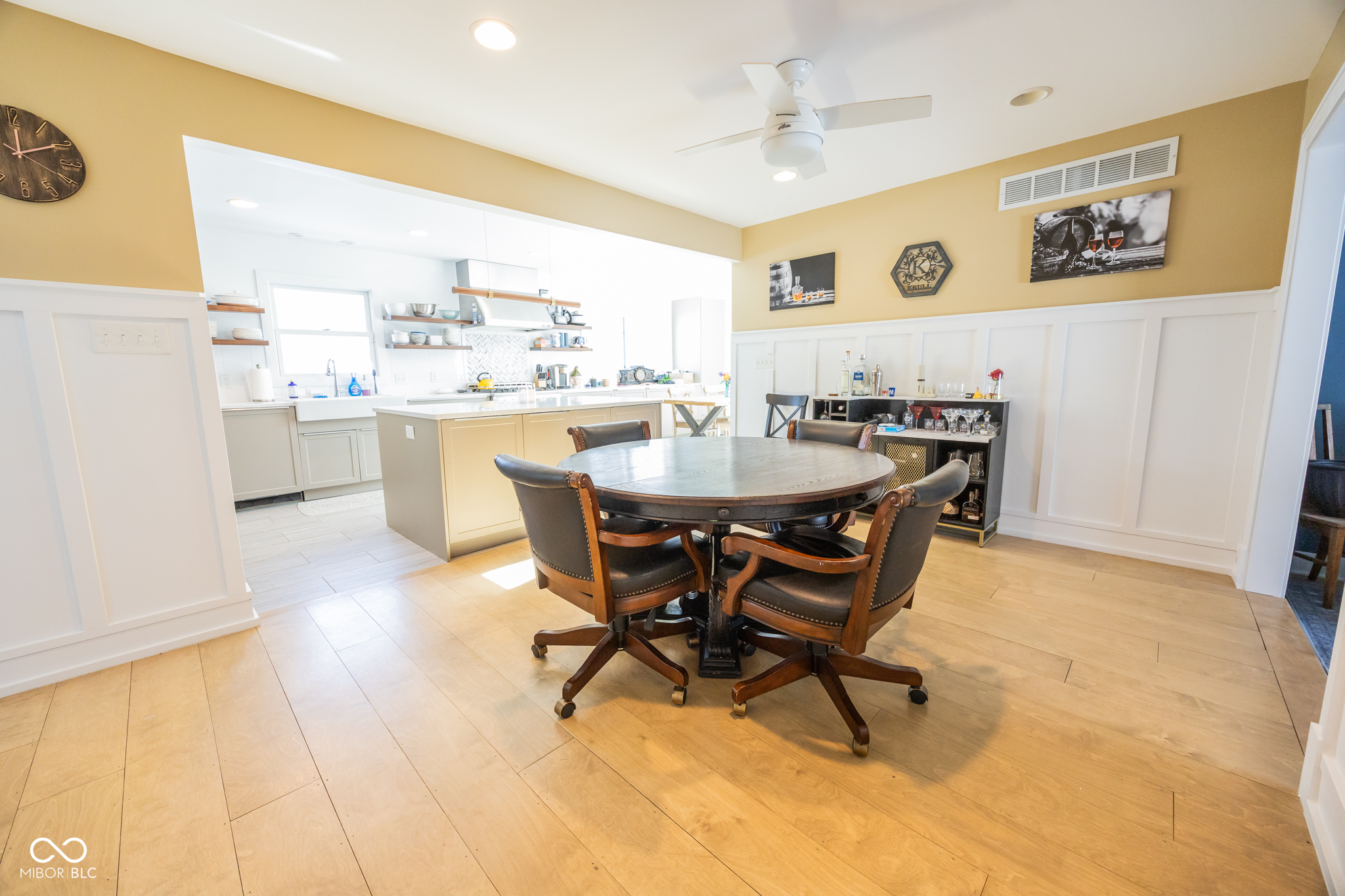 1055 Arroyo Road Greenwood, IN 46143 - Photo 9 of 49