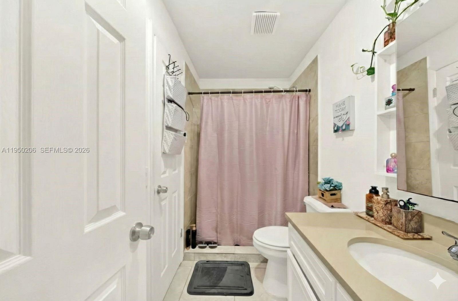 10810 Northwest 7th Street, Unit 6B Miami, FL 33172 - Photo 15 of 19