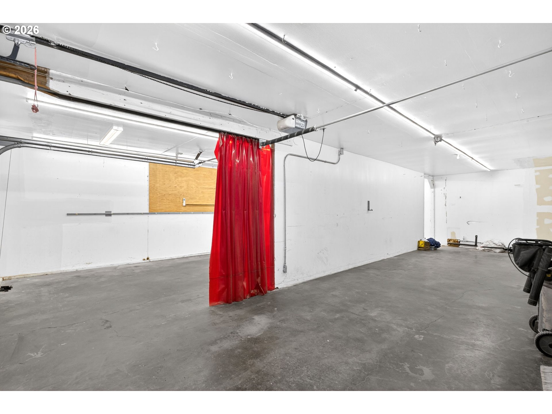 110 South Harrison Street Newberg, OR 97132 - Photo 34 of 41 a view of a room with a flat screen tv