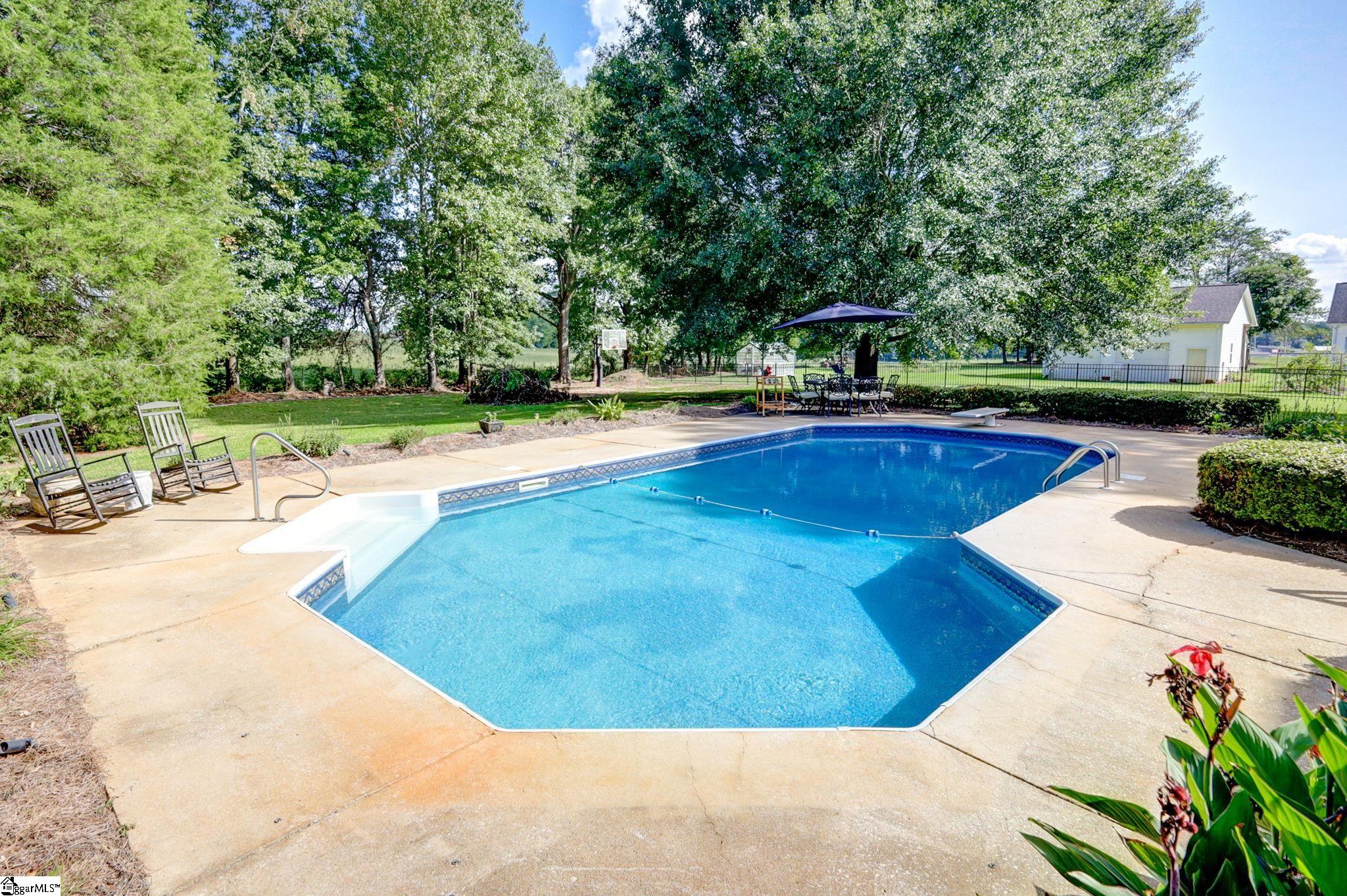4016 Pennington Road Greer, SC 29651 - Photo 33 of 36