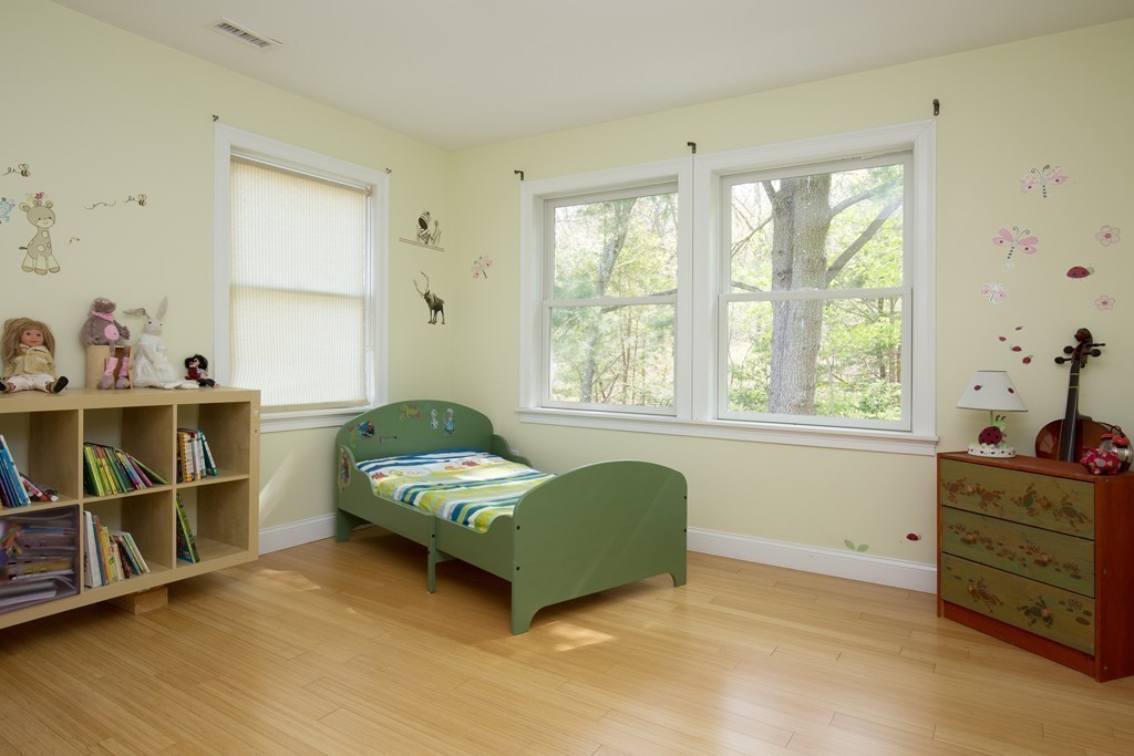 17 Clelland Road Lexington, MA 02421 - Photo 8 of 10 Gallery Image 8