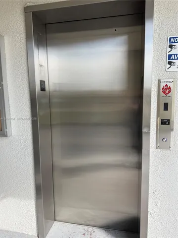 $1,850 | 8135 Sunrise Lakes Boulevard, Unit 302, Sunrise, FL 33322