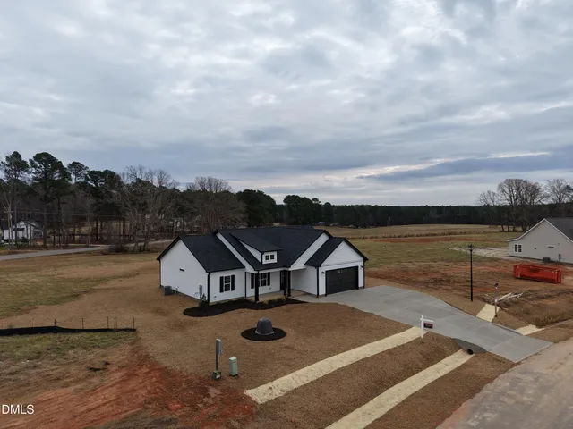 $359,000 | 1381 Scarlet Oak Rd Spring, Spring Hope, NC 27882