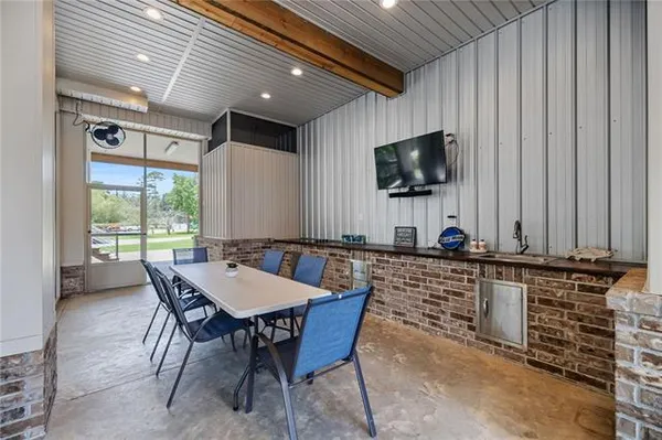 $759,000 | 31445 Barbara Drive, Springfield, LA 70462