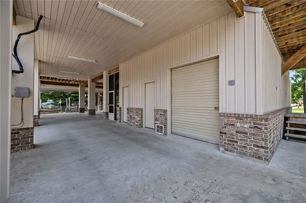 $759,000 | 31445 Barbara Drive, Springfield, LA 70462