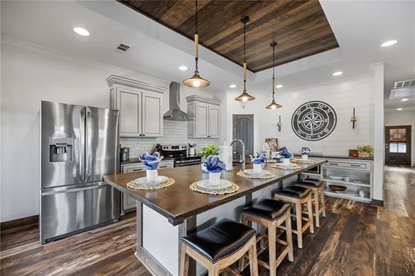 $759,000 | 31445 Barbara Drive, Springfield, LA 70462