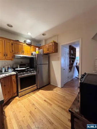 $749,000 | 17 Green Court, Lodi, NJ 07644