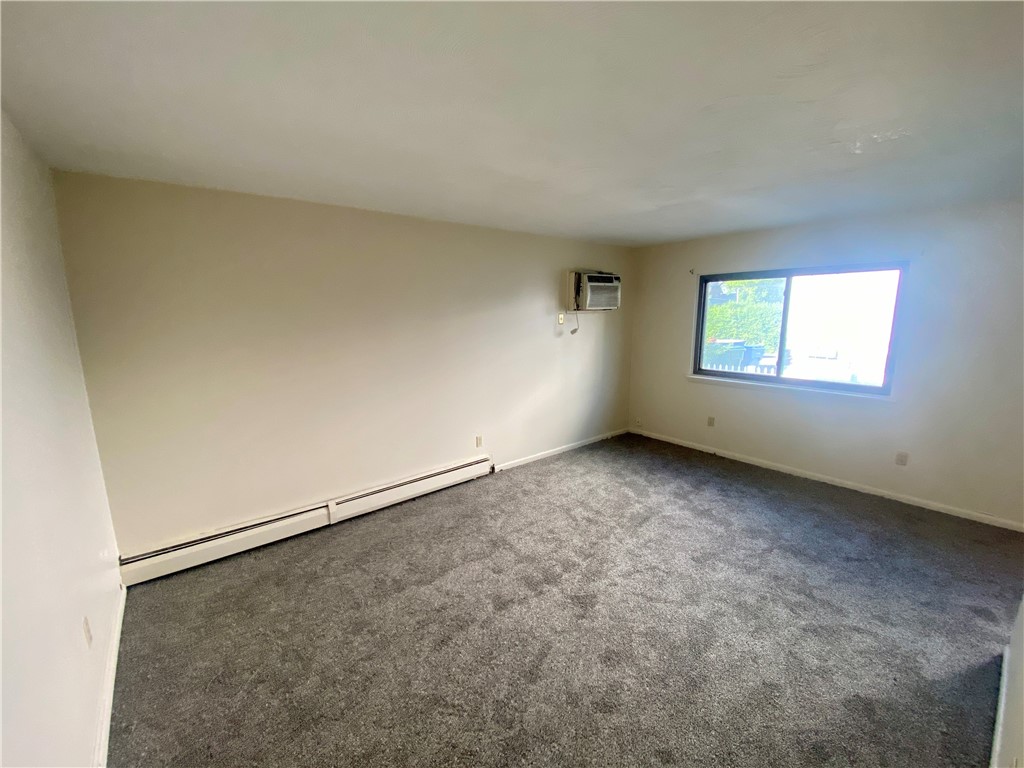 618 Garson Avenue Rochester, NY 14609 - Photo 12 of 24