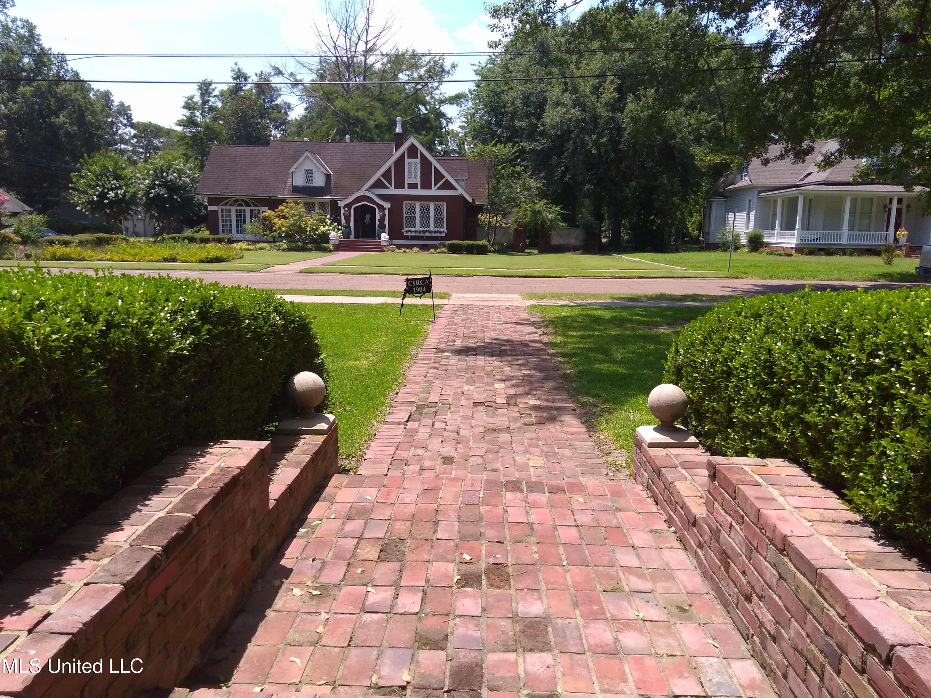 207 East Percy Street Indianola, MS 38751 - Photo 23 of 38 IMG_20250628_121543761