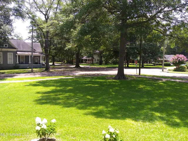 $389,000 | 207 East Percy Street, Indianola, MS 38751