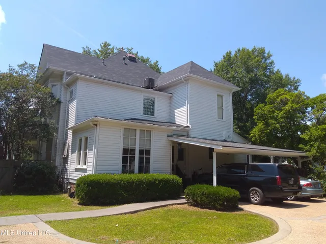 $389,000 | 207 East Percy Street, Indianola, MS 38751