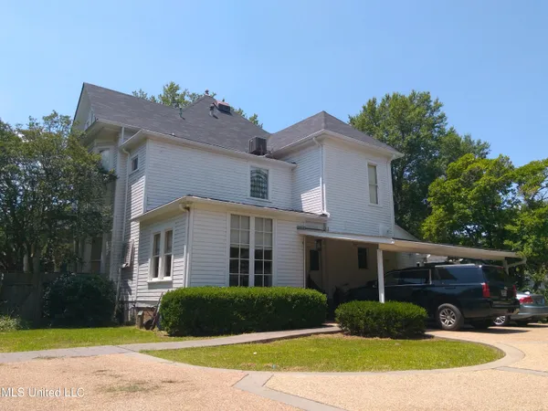 $359,500 | 207 East Percy Street, Indianola, MS 38751