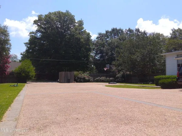 $359,500 | 207 East Percy Street, Indianola, MS 38751