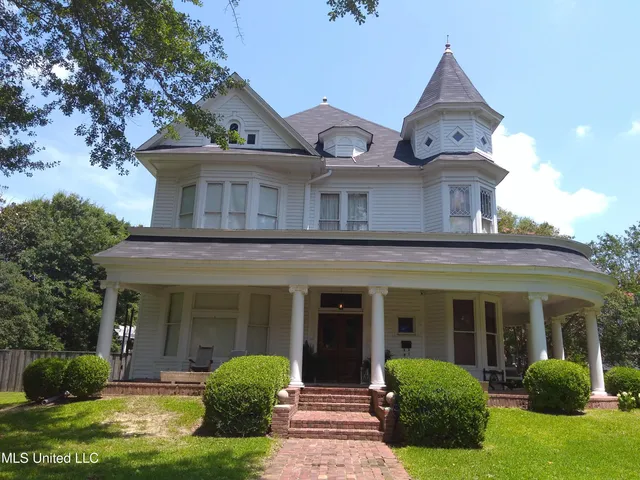 $389,000 | 207 East Percy Street, Indianola, MS 38751