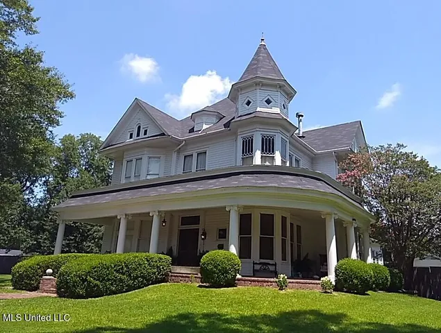 $389,000 | 207 East Percy Street, Indianola, MS 38751