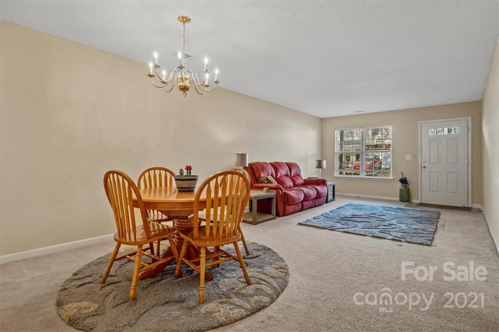 16856 Timber Crossing Road Charlotte, NC 28213 - Photo 8 of 44 Gallery Image 8