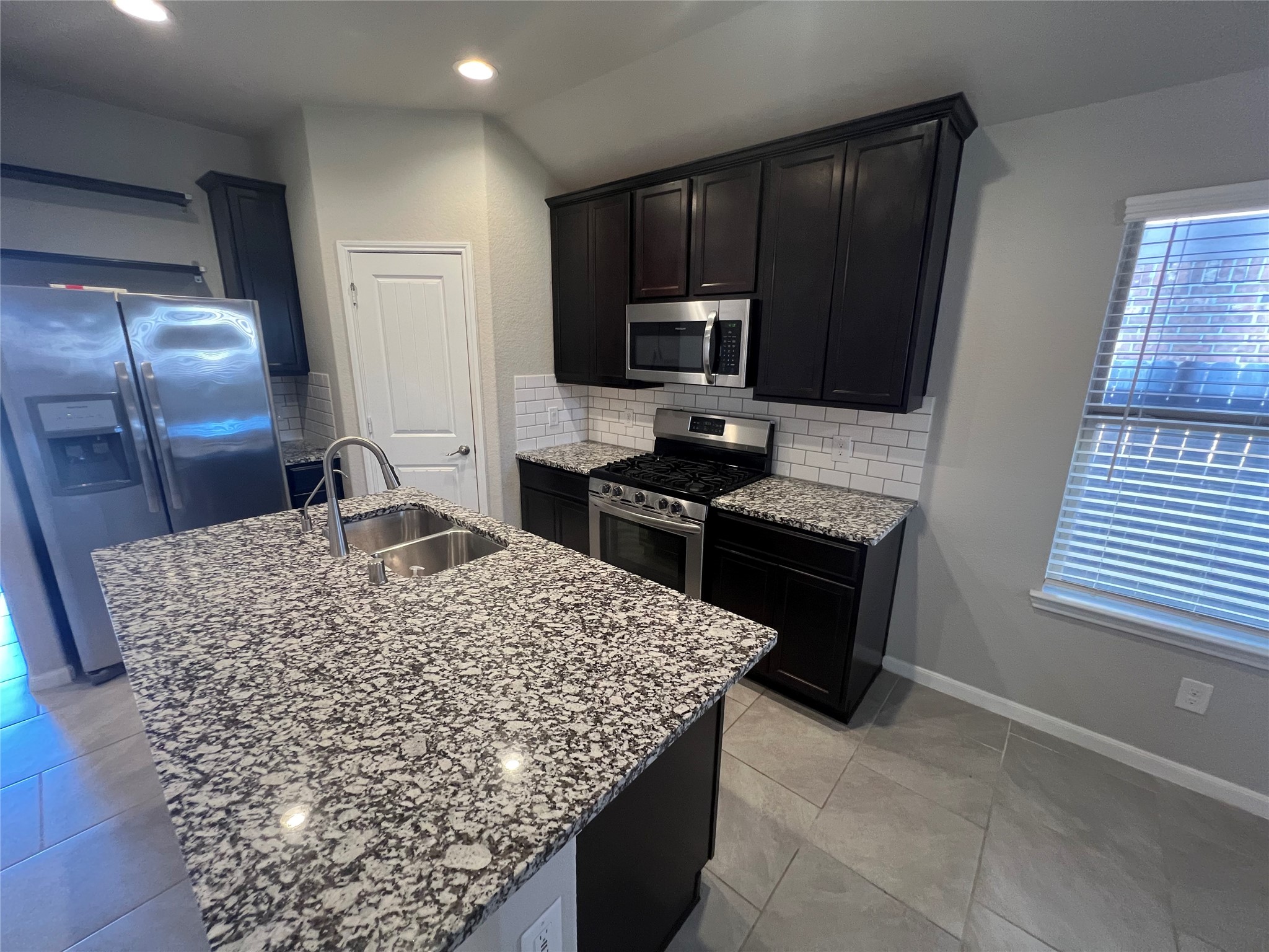 7263 Barrington Ridge Lane Richmond, TX 77407 - Photo 6 of 21