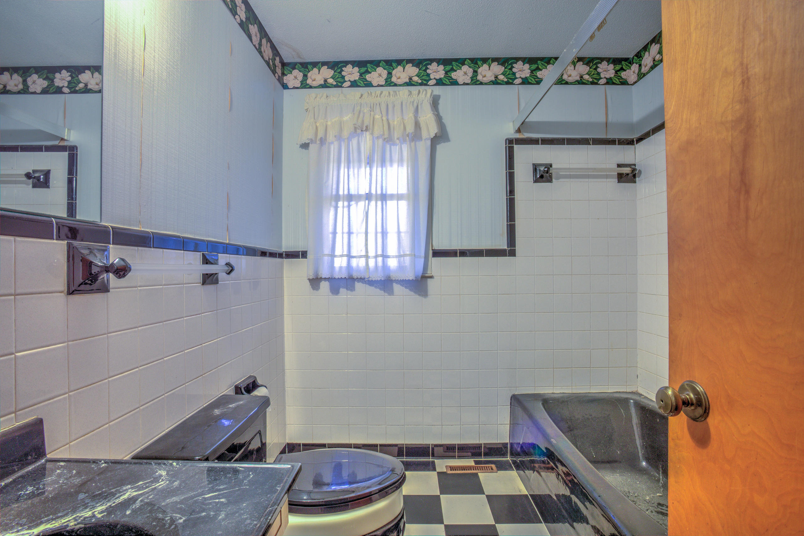 605 Horton Road Southeast Cleveland, TN 37323 - Photo 14 of 31 139A9872_3_4