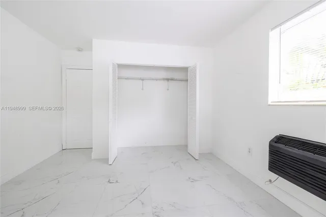 $1,850 | 979 Southwest 10th Street, Unit 4, Miami, FL 33130