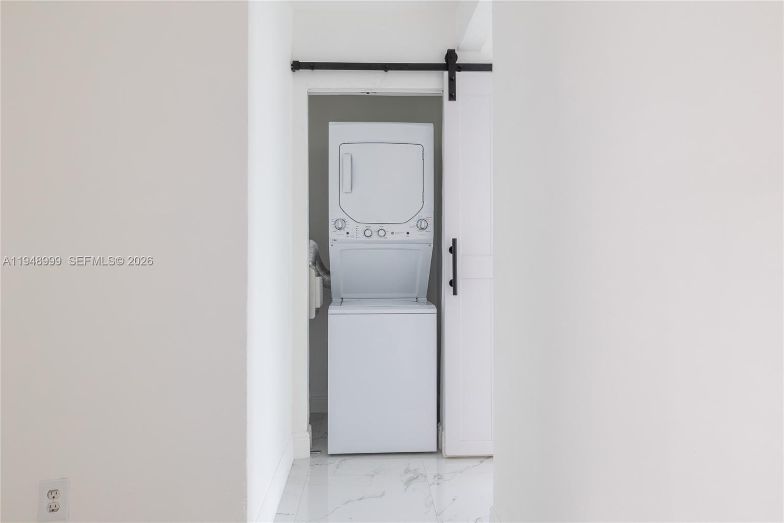 979 Southwest 10th Street, Unit 4 Miami, FL 33130 - Photo 9 of 21