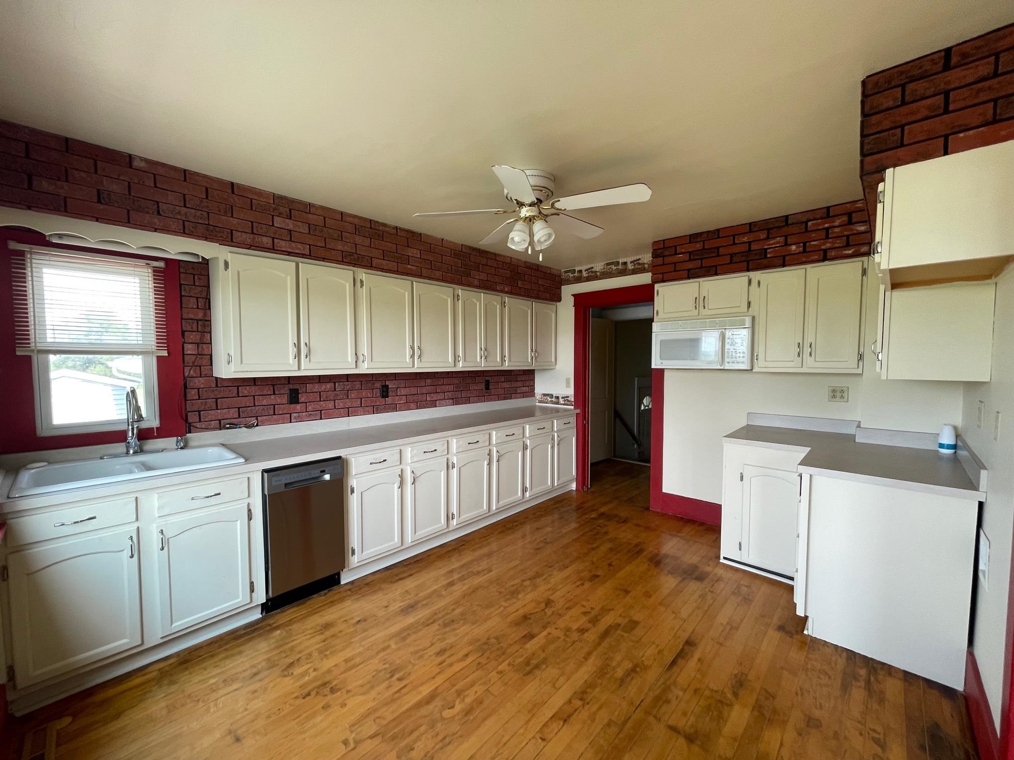 22120 Dice Road Merrill, MI 48637 - Photo 6 of 37