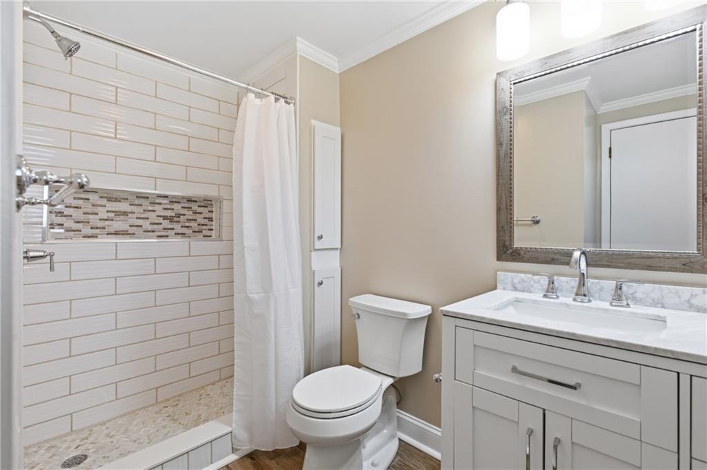 5613 Aiken Road McKees Rocks, PA 15136 - Photo 20 of 37 Gallery Image 20