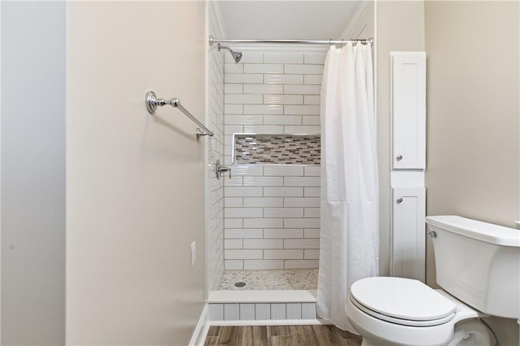 5613 Aiken Road McKees Rocks, PA 15136 - Photo 21 of 37 Gallery Image 21