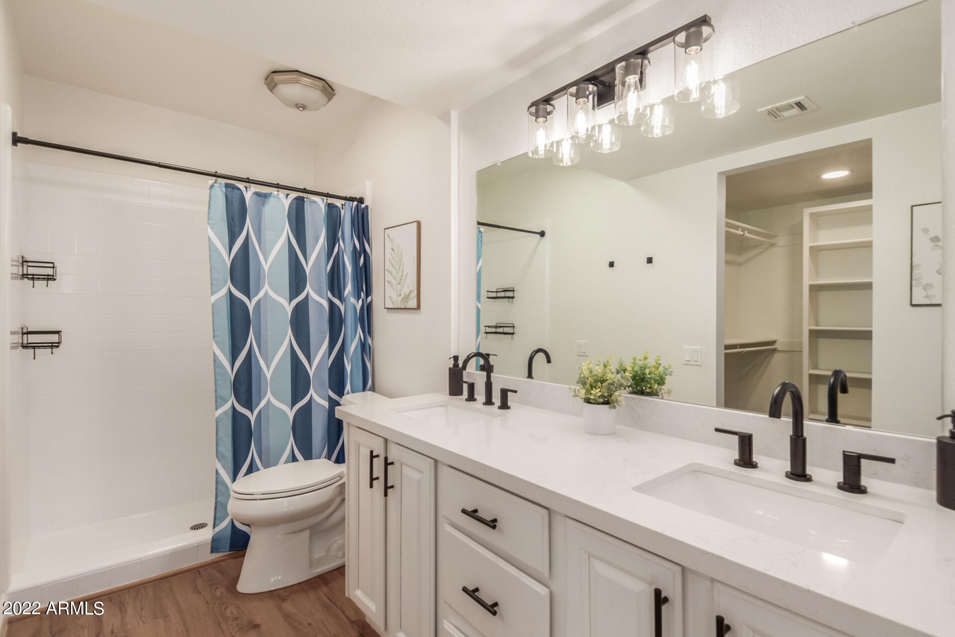 1360 East Brown Road, Unit 7 Mesa, AZ 85203 - Photo 26 of 60 29 - Brown