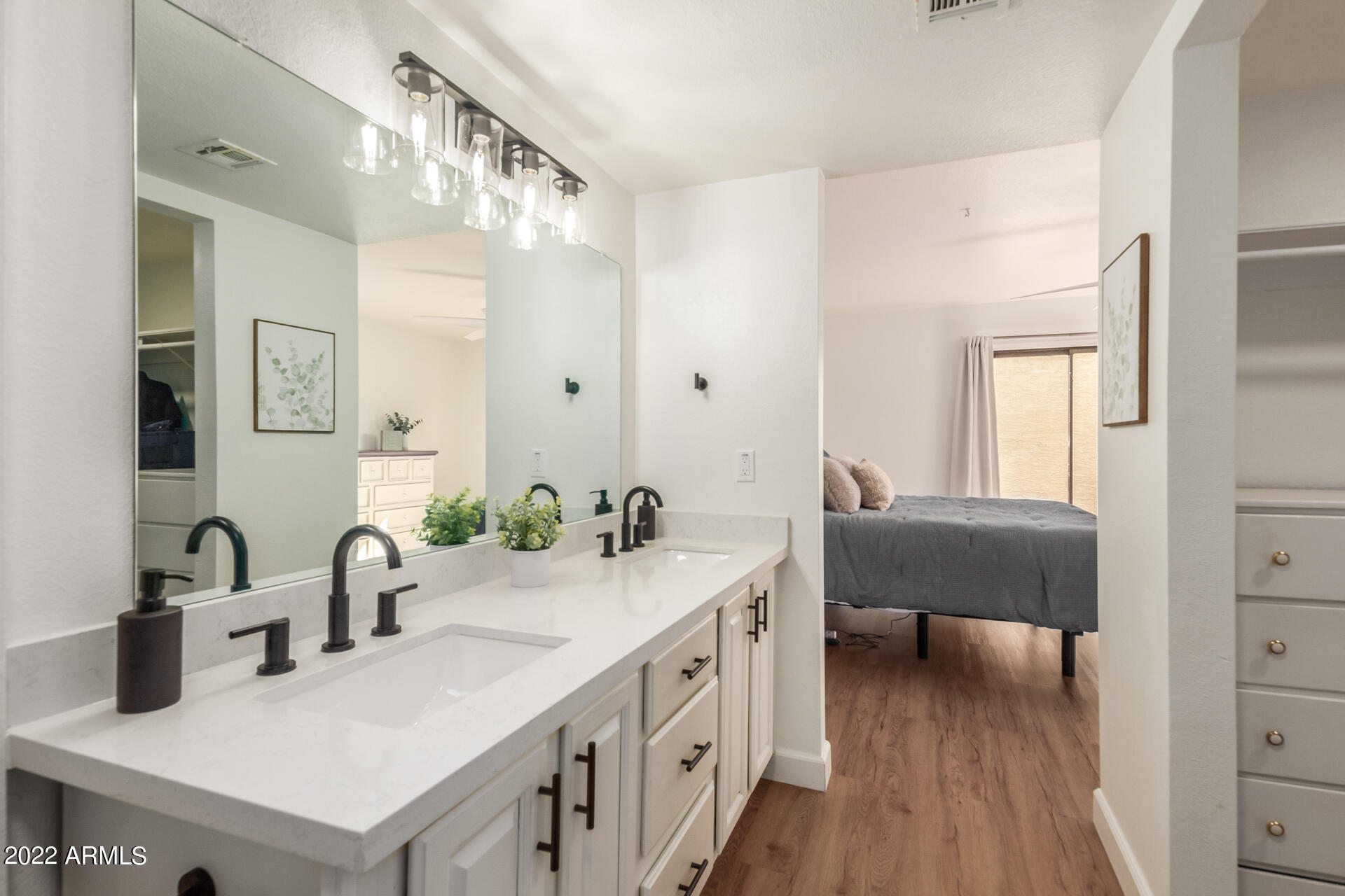 1360 East Brown Road, Unit 7 Mesa, AZ 85203 - Photo 27 of 60 30 - Brown