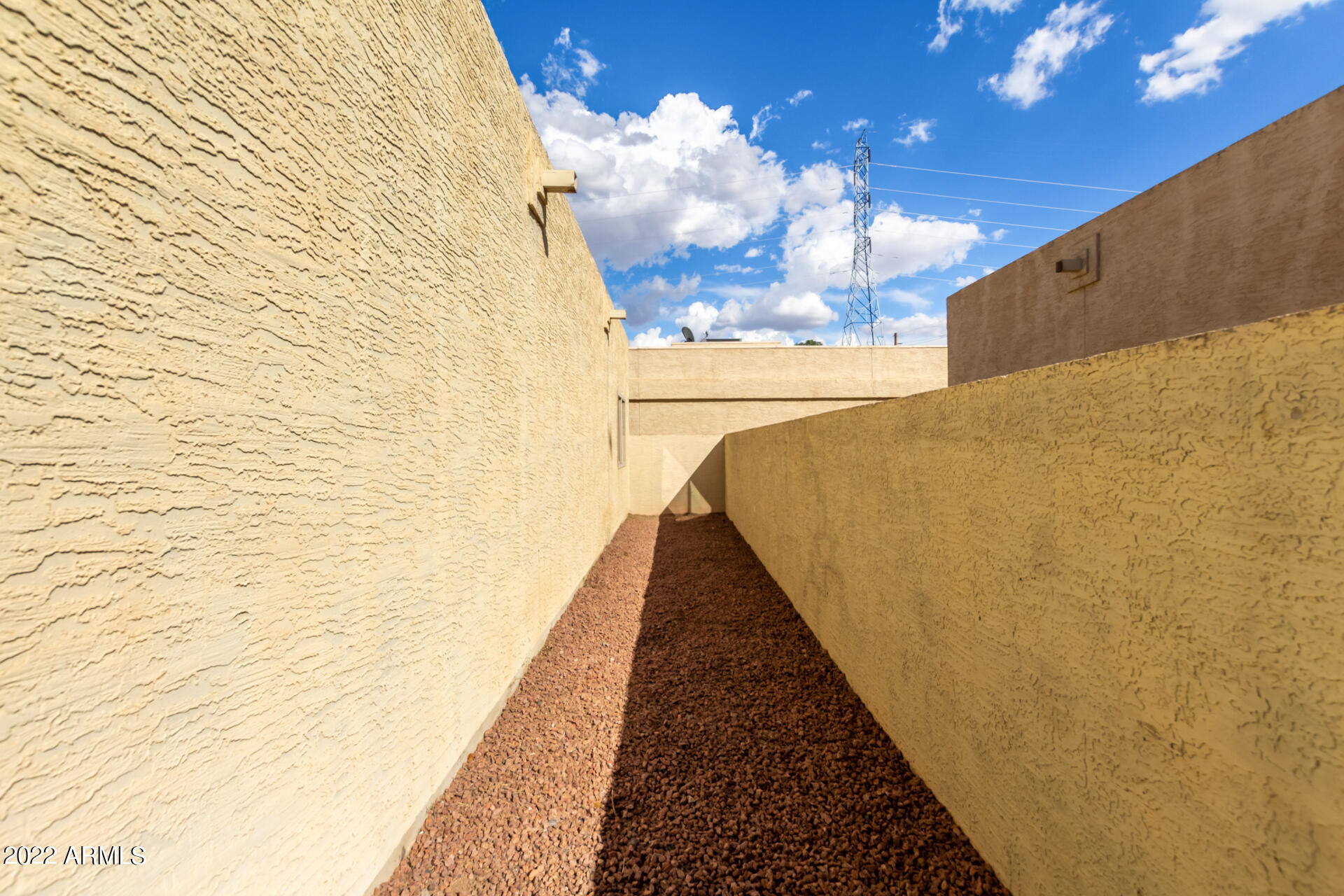 1360 East Brown Road, Unit 7 Mesa, AZ 85203 - Photo 36 of 60 37 - Brown