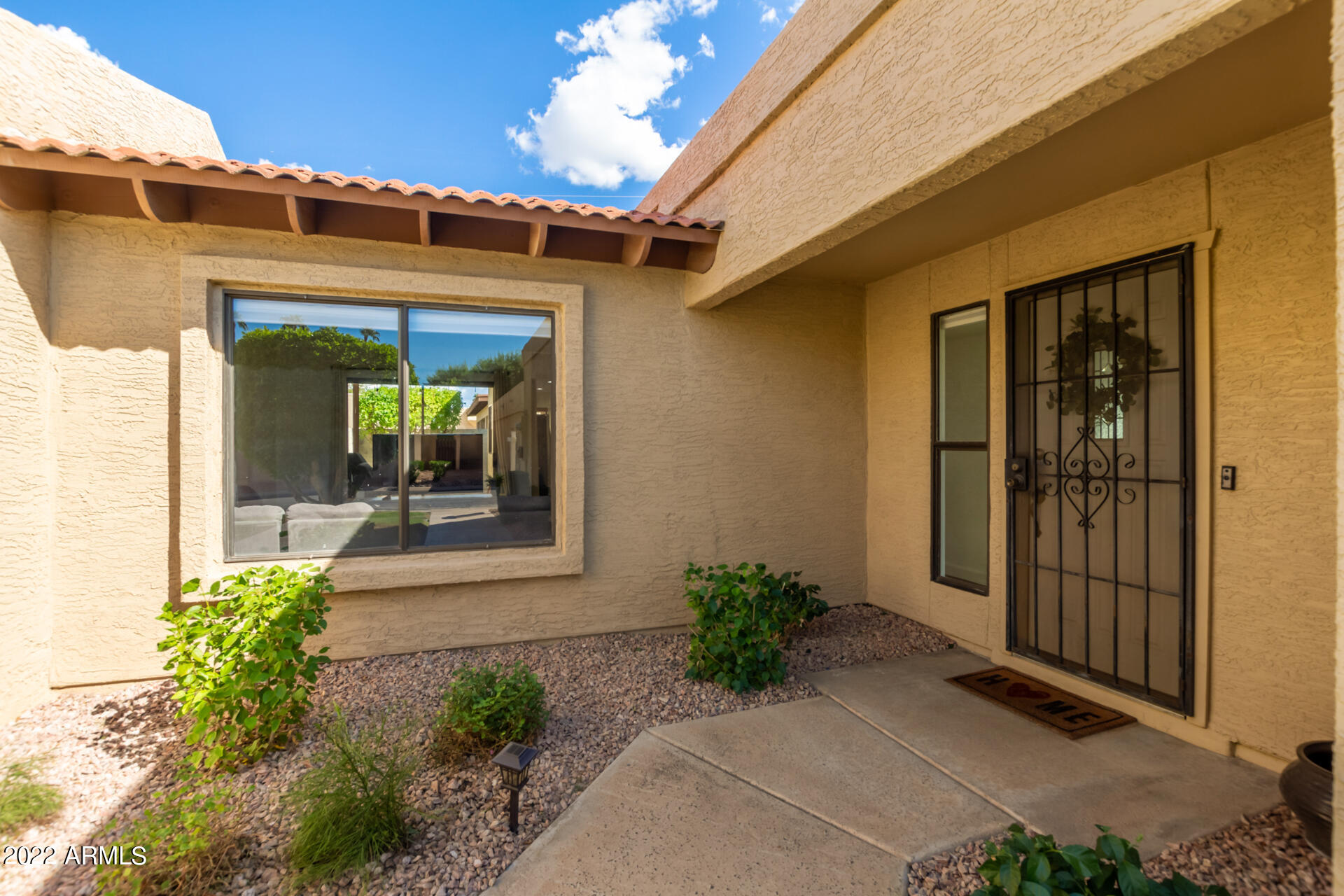 1360 East Brown Road, Unit 7 Mesa, AZ 85203 - Photo 4 of 60 7 - Brown