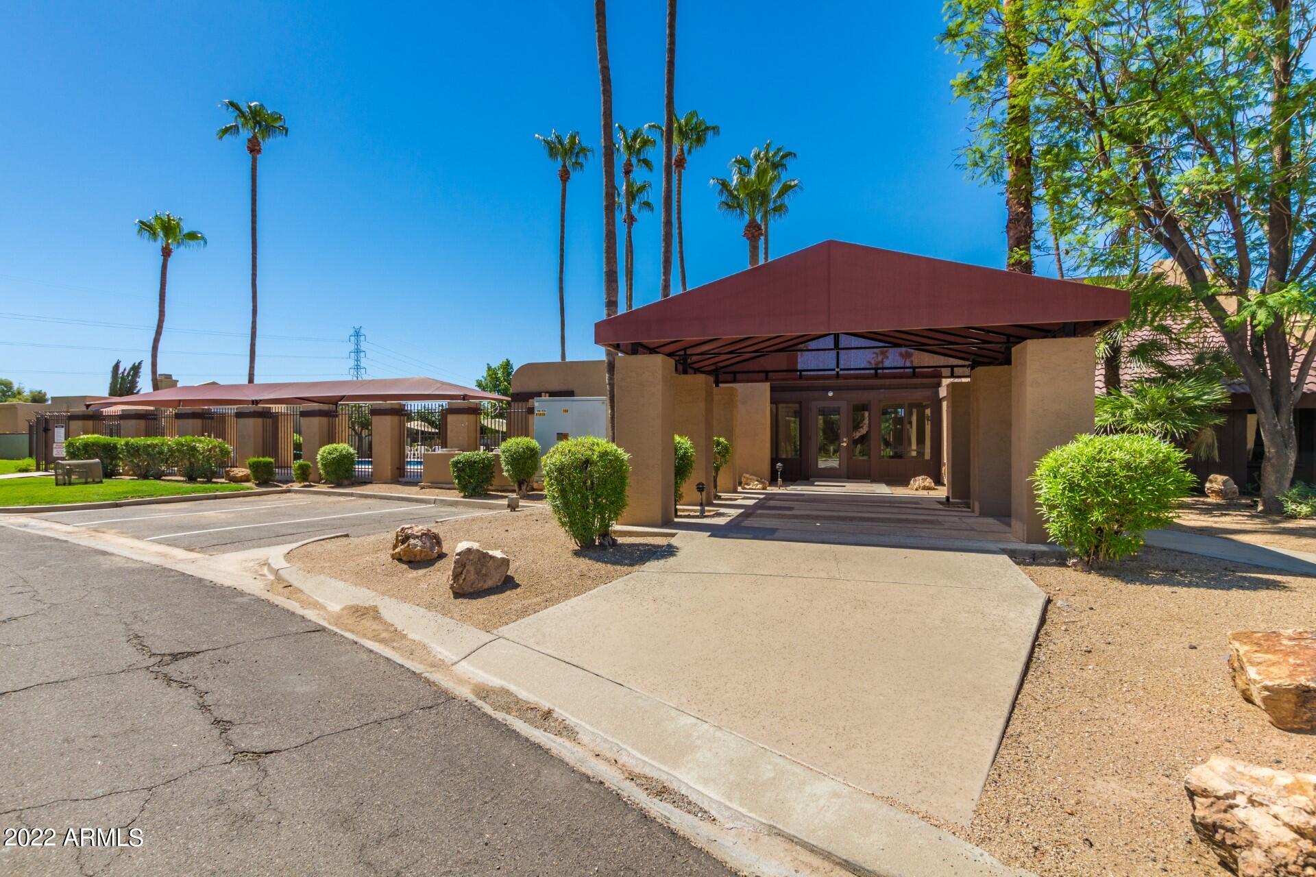 1360 East Brown Road, Unit 7 Mesa, AZ 85203 - Photo 45 of 60 50 - Brown