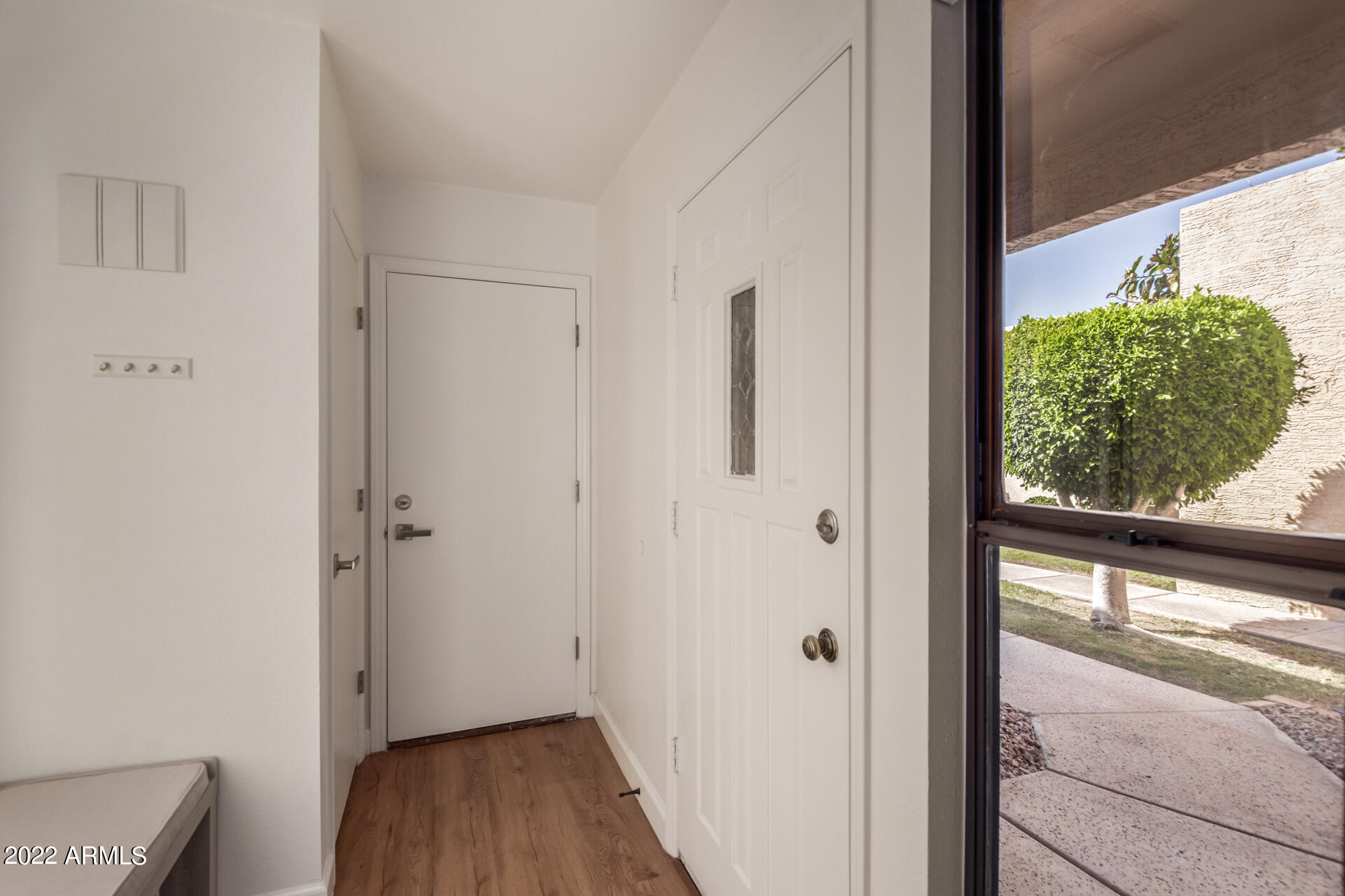 1360 East Brown Road, Unit 7 Mesa, AZ 85203 - Photo 5 of 60 8 - Brown