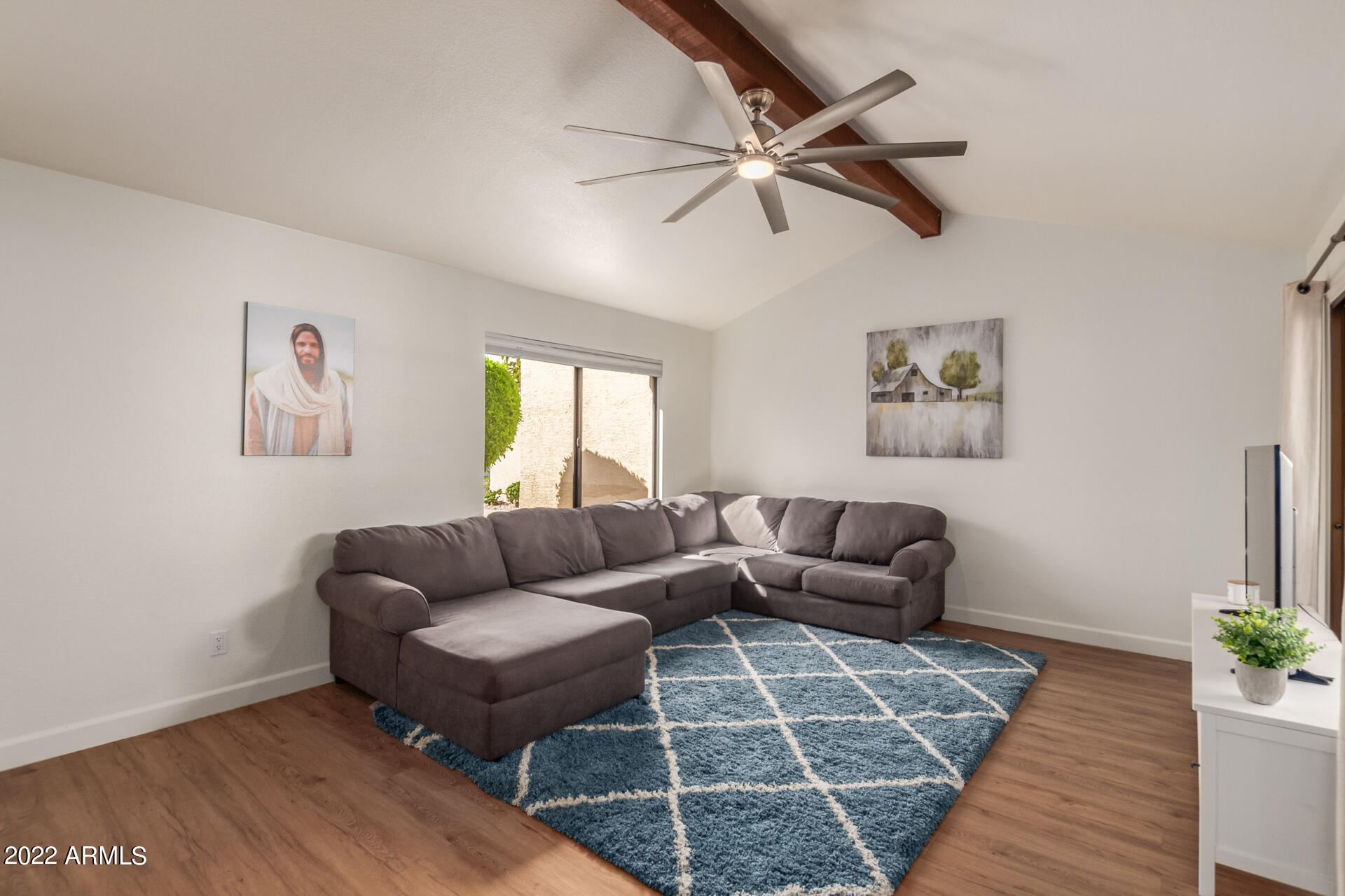 1360 East Brown Road, Unit 7 Mesa, AZ 85203 - Photo 6 of 60 9 - Brown