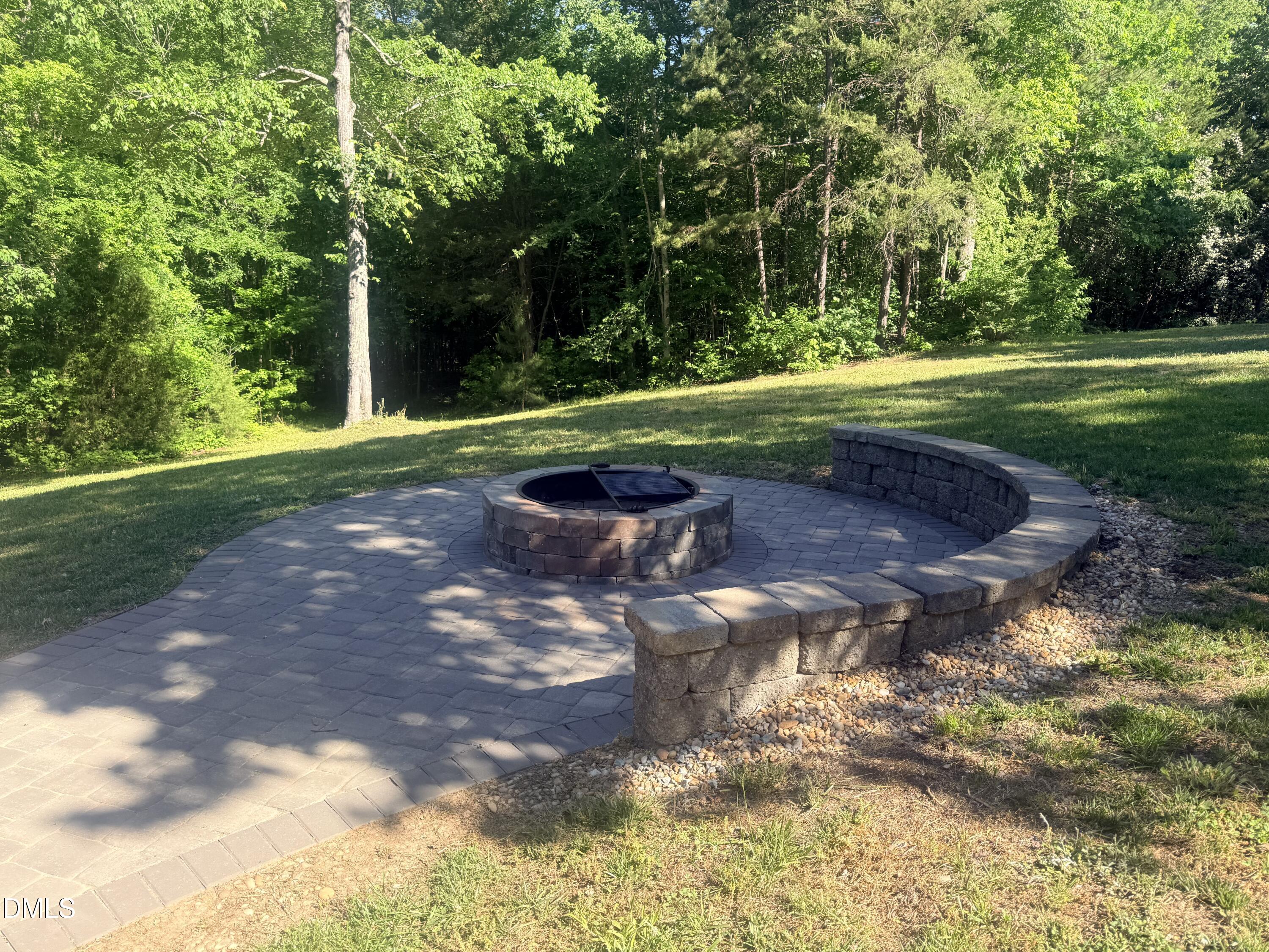 327 Shady Oak Road Roxboro, NC 27574 - Photo 4 of 62 a view of a park with large trees