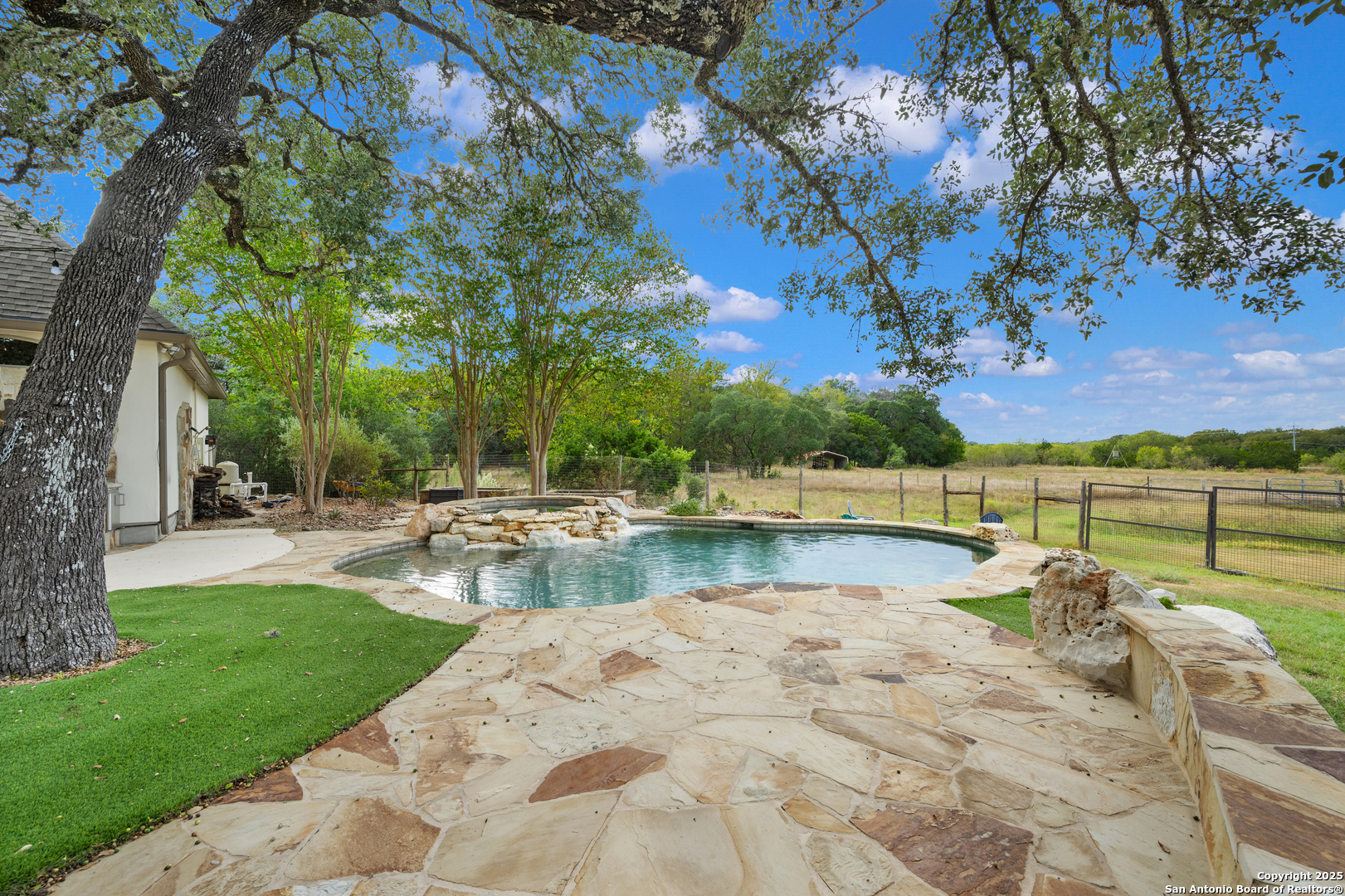 29755 No Le Hace Fair Oaks Ranch Fair Oaks Ranch, TX 78015 - Photo 24 of 53