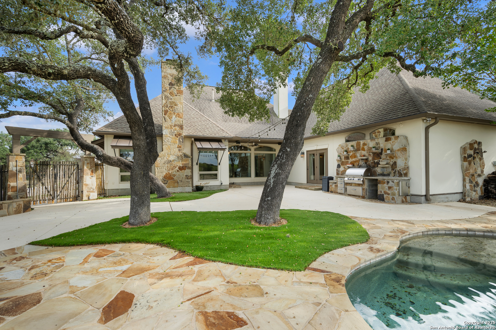 29755 No Le Hace Fair Oaks Ranch Fair Oaks Ranch, TX 78015 - Photo 26 of 53