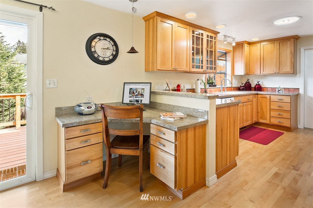 1908 Camas Avenue Northeast Renton, WA 98056 - Photo 9 of 25