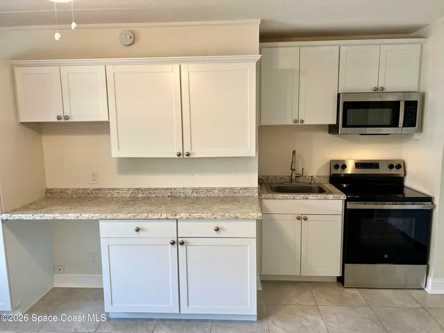 $950 | 1431 Oak Street, Unit 10, Melbourne, FL 32901