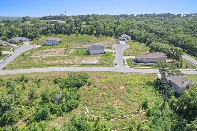 $153,500 | 100 East 122nd Street, Kansas City, MO 64145